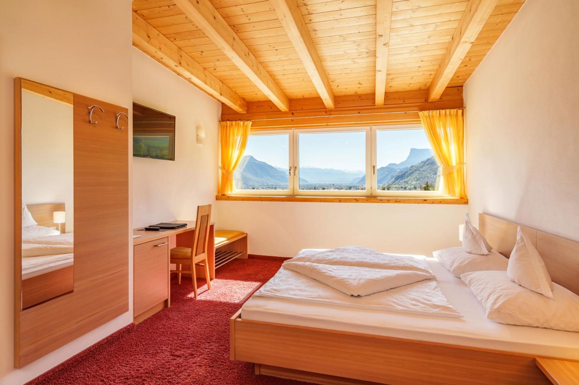 Hotel Toerggelehof チェルメス エクステリア 写真