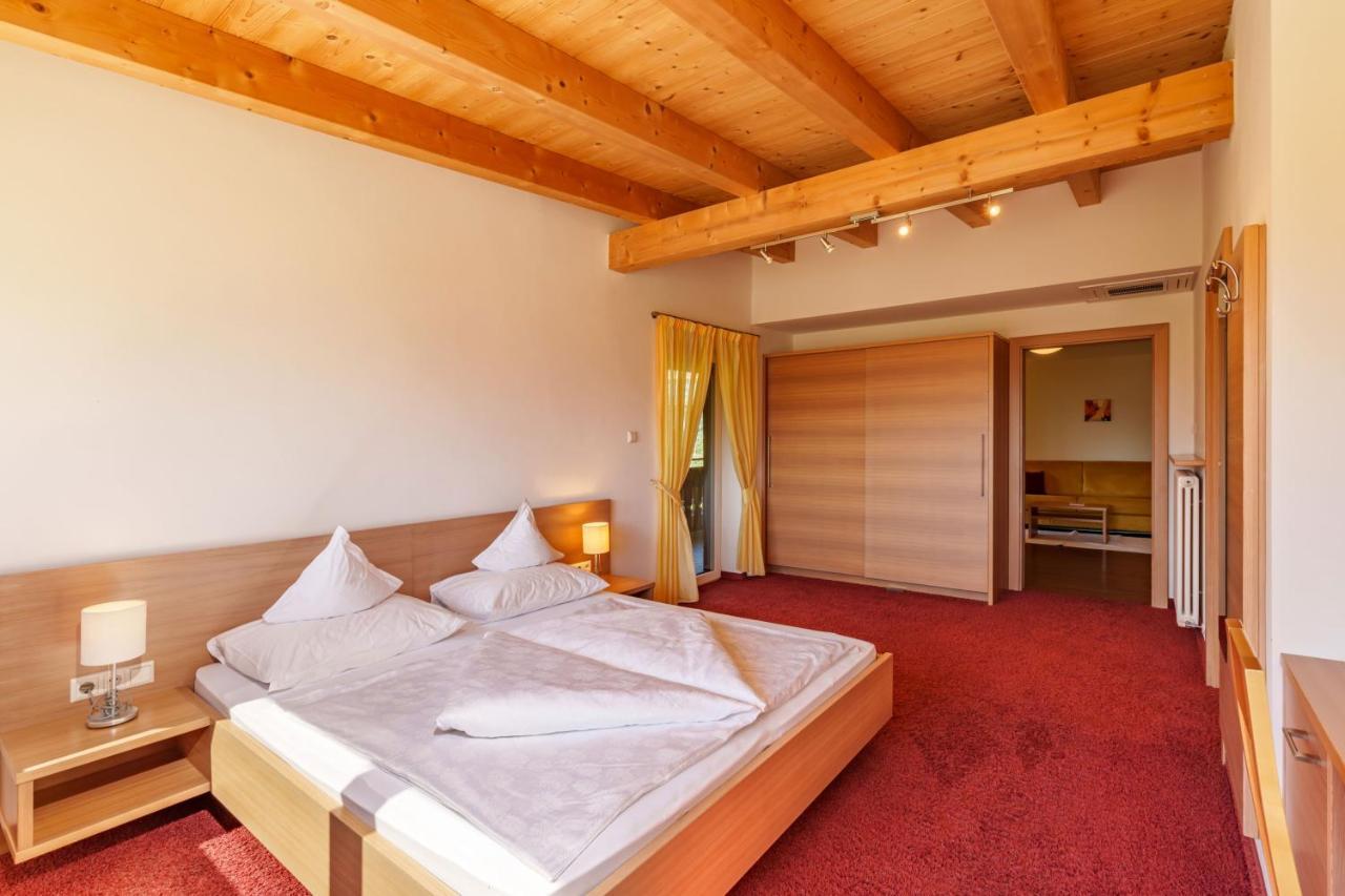 Hotel Toerggelehof チェルメス エクステリア 写真